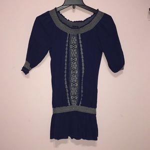 Navy Blue Top With Lovely Design💙
